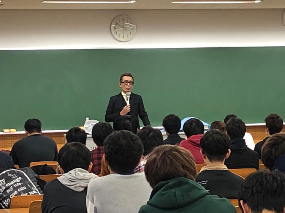 国士舘大学で講演『社会に貢献する「人財」を目指して』